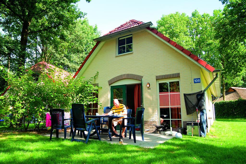 Roompot Recreatiepark De Tolplas Vriezenveen 객실 사진
