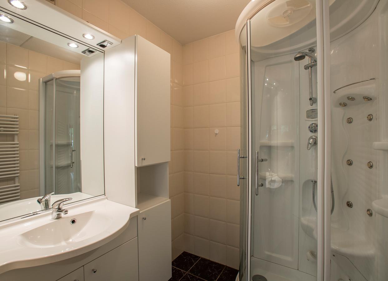 Roompot Recreatiepark De Tolplas Vriezenveen 객실 사진